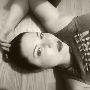 Meet your Posher, Antoinette